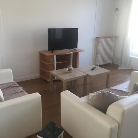 Appartement 1Er Etage Carignan Zewnętrze zdjęcie